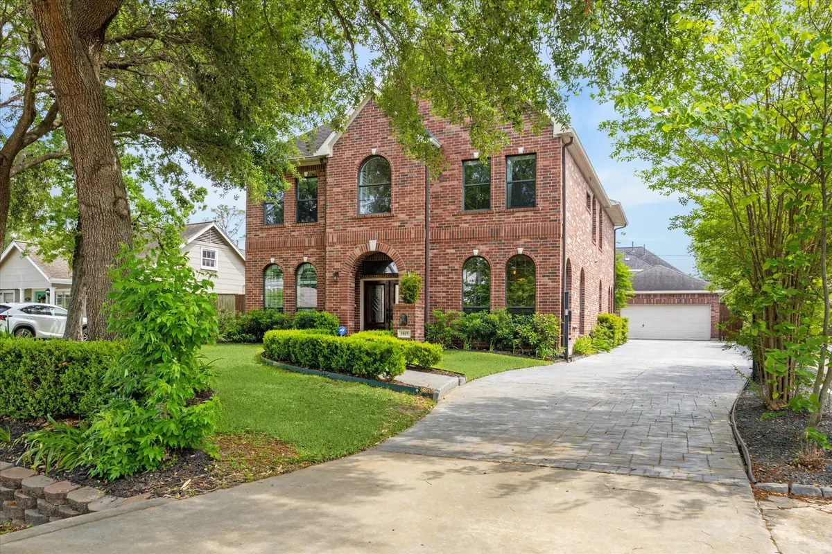 1015 W 41st Street, Houston, TX 77018 - Image #1