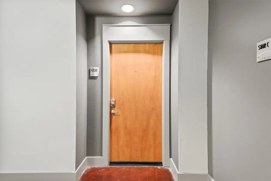 1901 Post Oak Boulevard #4308, Houston, TX 77056 - Image #3