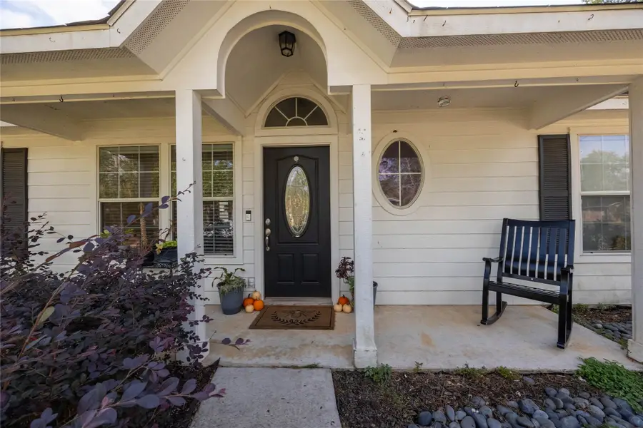 10626 Royal Cavins Drive, Conroe, TX 77303 - Image #2