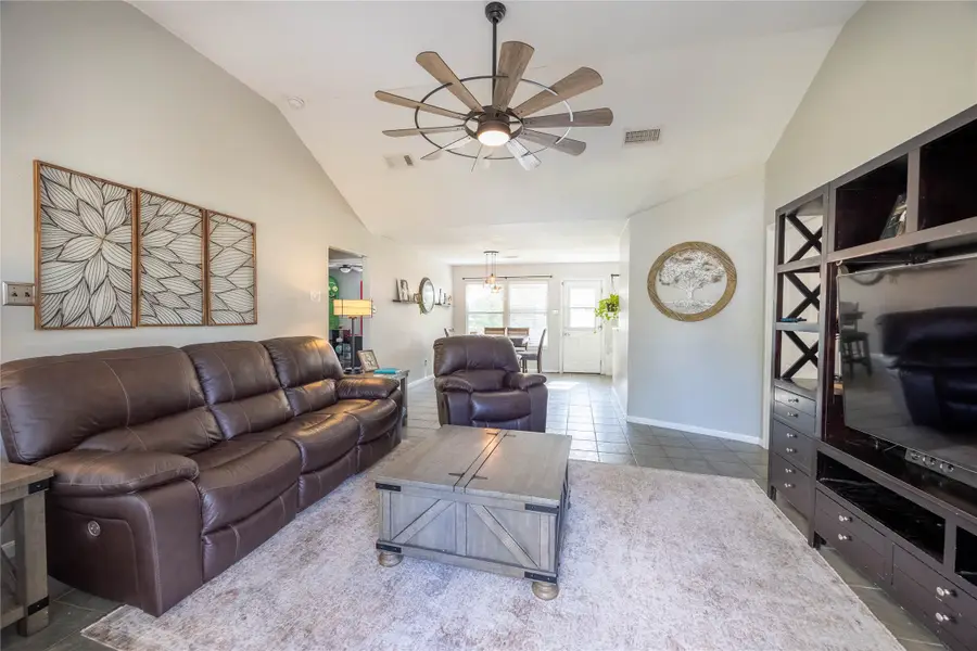 10626 Royal Cavins Drive, Conroe, TX 77303 - Image #3