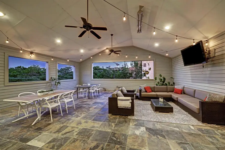 162 Vieux Carre Drive, Houston, TX 77009 - Image #2