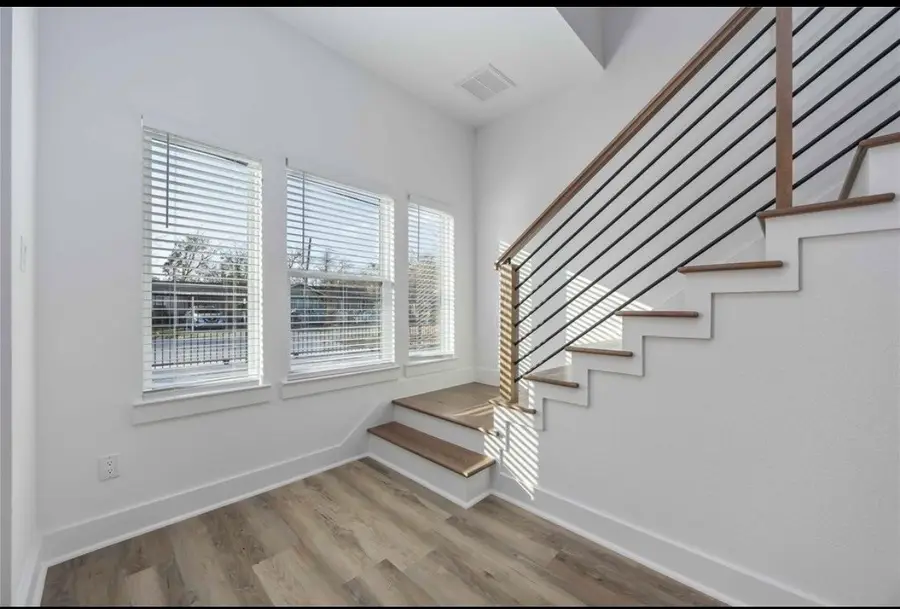 7932 Boy Street #A/B, Houston, TX 77028 - #2