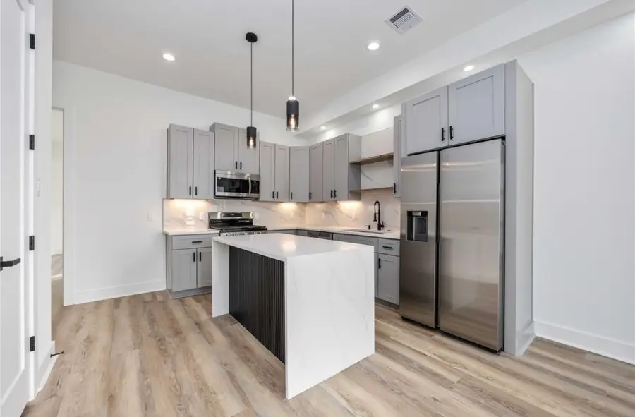 7932 Boy Street #A/B, Houston, TX 77028 - #3