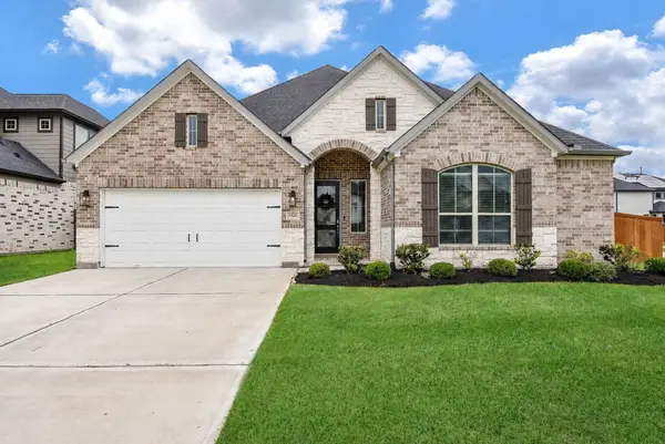 3426 Majestic Pine Lane, Rosenberg, TX 77471