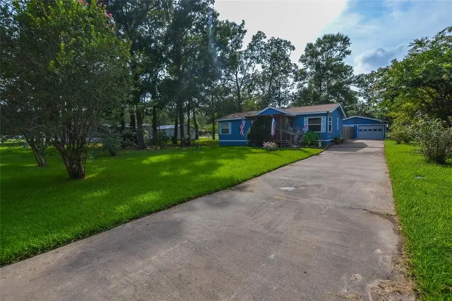 253 Windwood Drive, Livingston, TX 77351 - #2