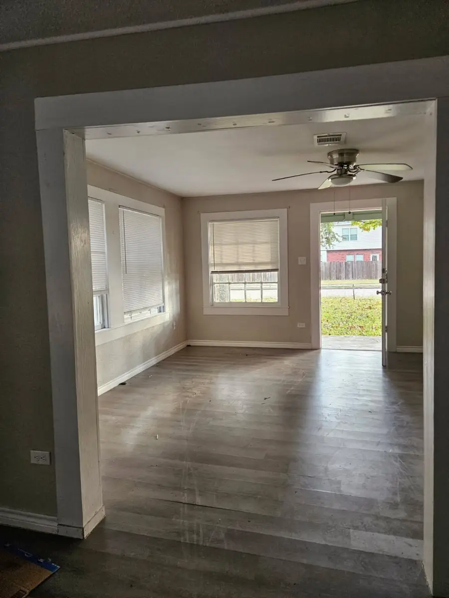 311 S Amburn Road, Texas City, TX 77591 - Image #3