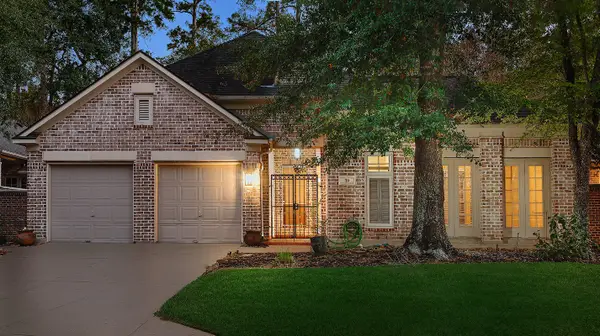 59 W Palmer Bend, The Woodlands, TX 77381