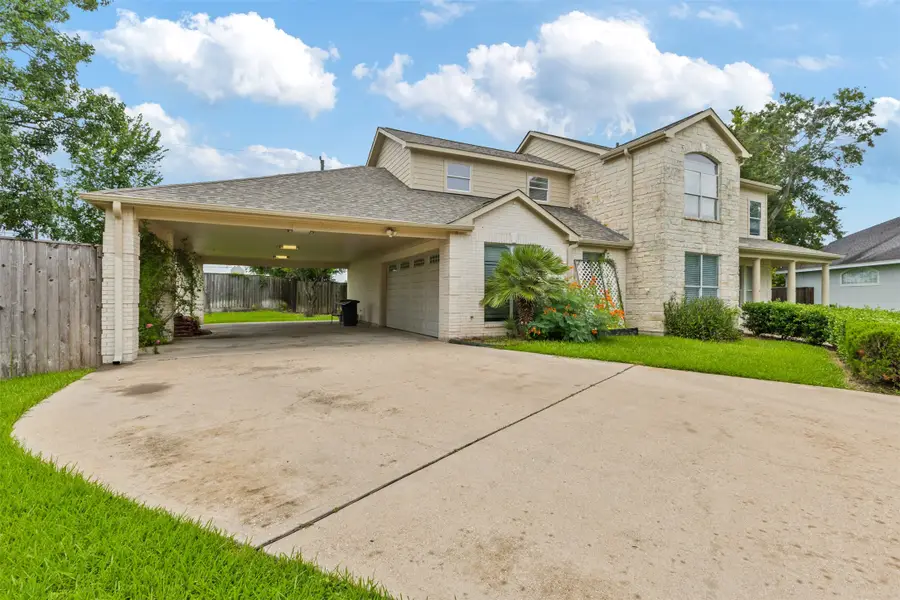 18338 Langsbury Drive, Houston, TX 77084 - Image #2