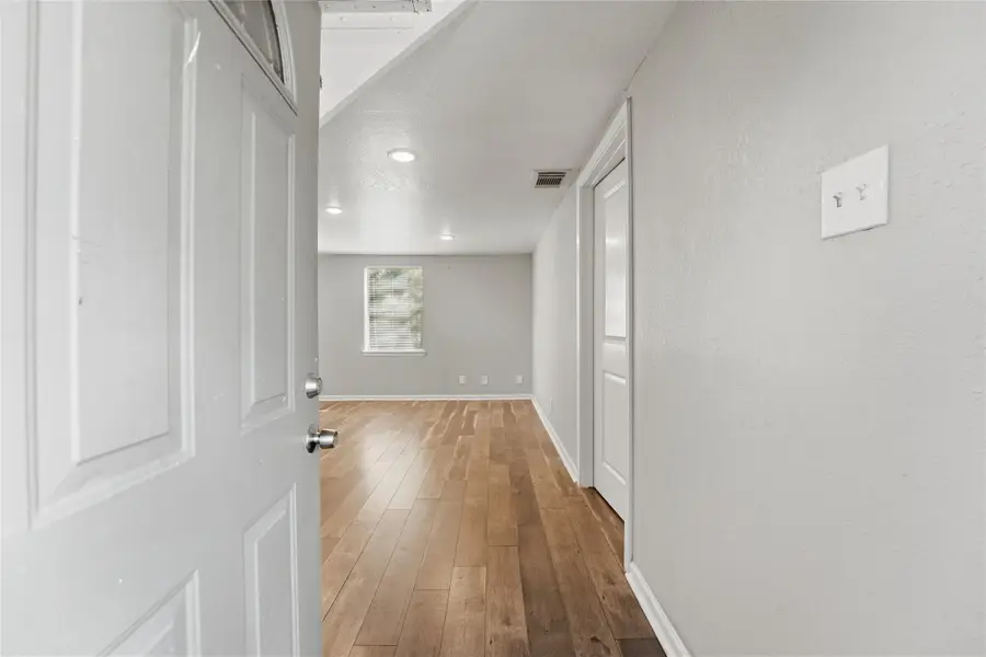 6526 Linden Street, Houston, TX 77087 - #3