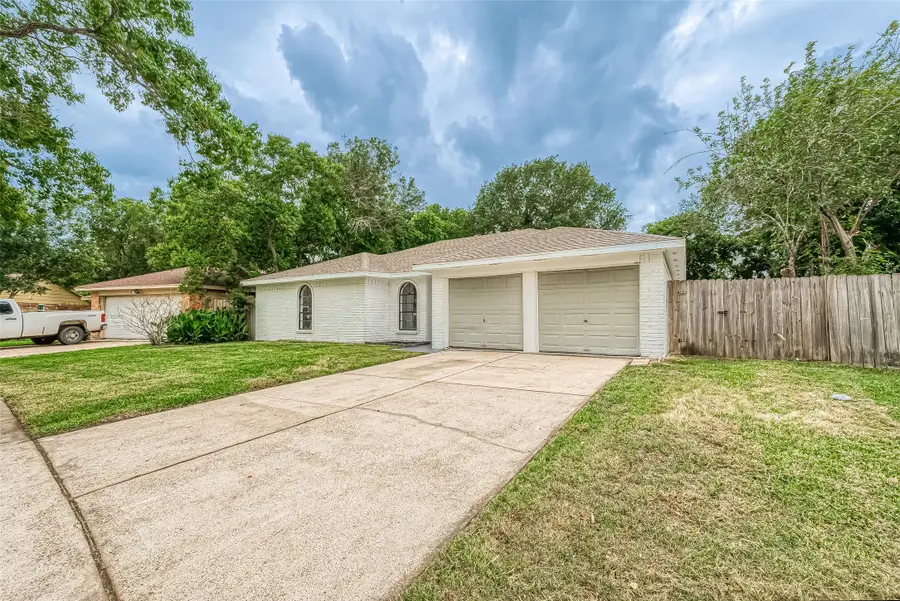 3814 Maplewood Drive, La Porte, TX 77571 - #3