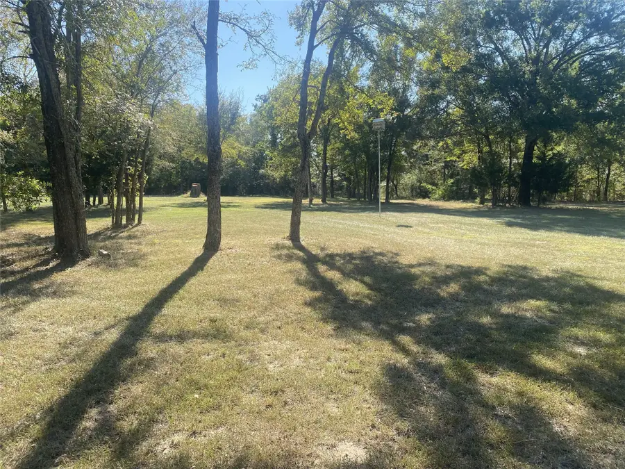123 County Road 300, Oakwood, TX 75855 - Image #2