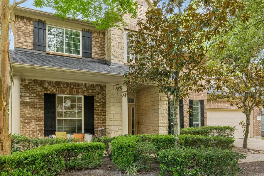58 S Longsford Circle, The Woodlands, TX 77382 - Image #3
