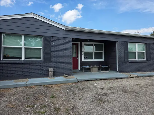 2102 Dewberry Lane, Pasadena, TX 77502