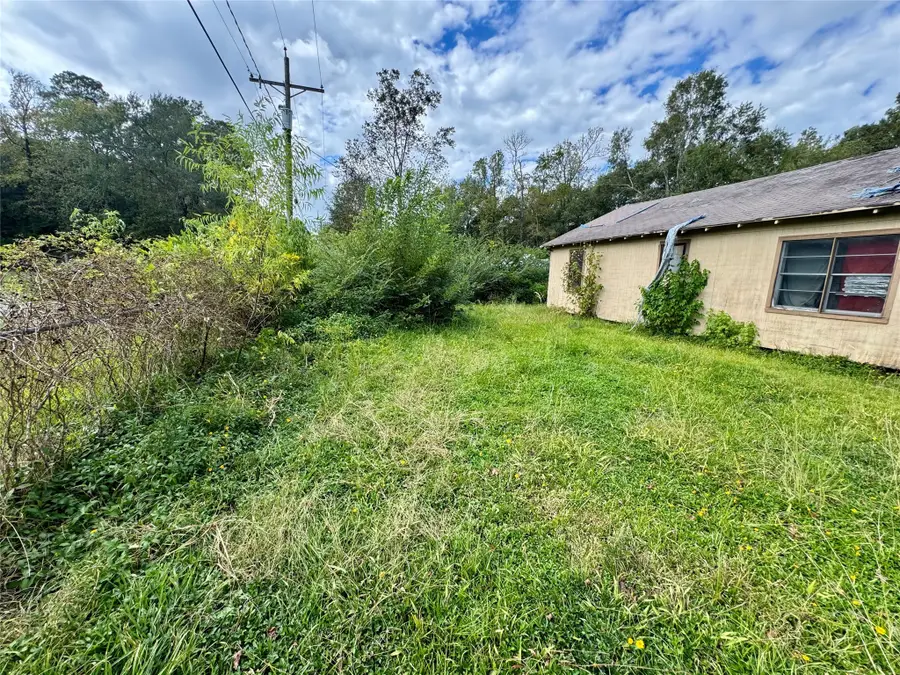 1695 Terry Road, Vidor, TX 77662 - Image #2