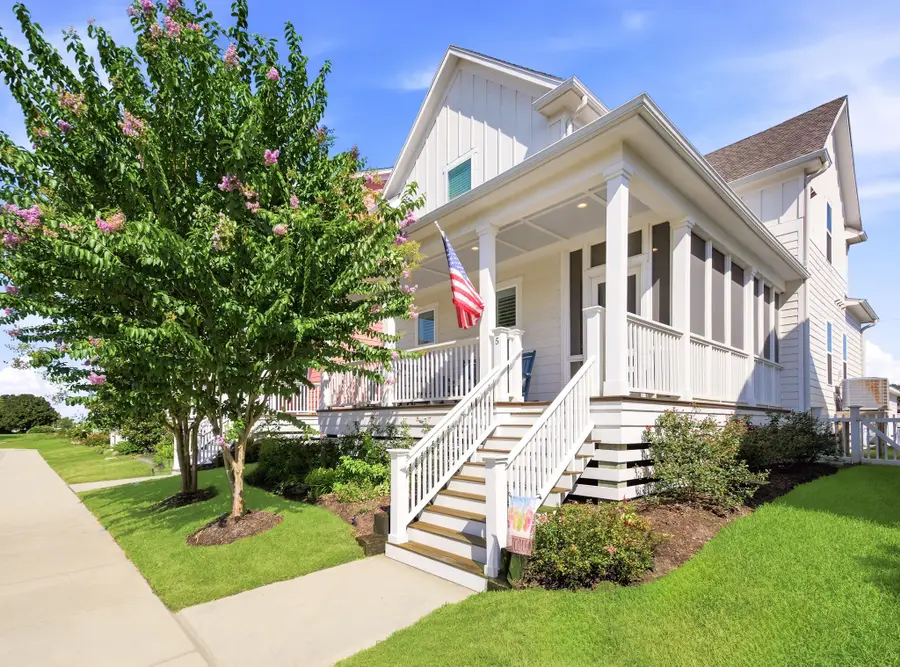 5 Duval Street, Galveston, TX 77554 - #2