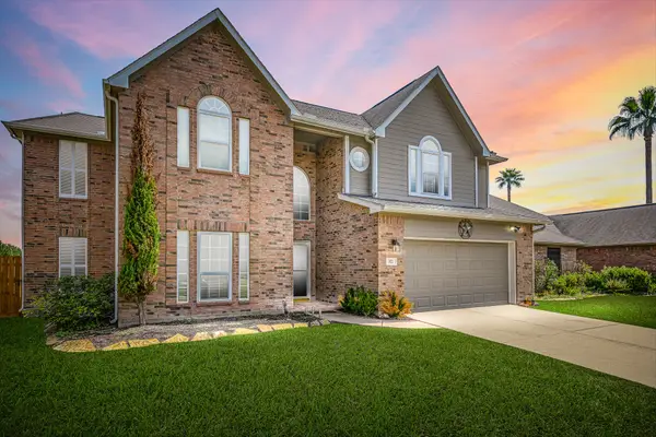 322 Spencer Landing W, La Porte, TX 77571