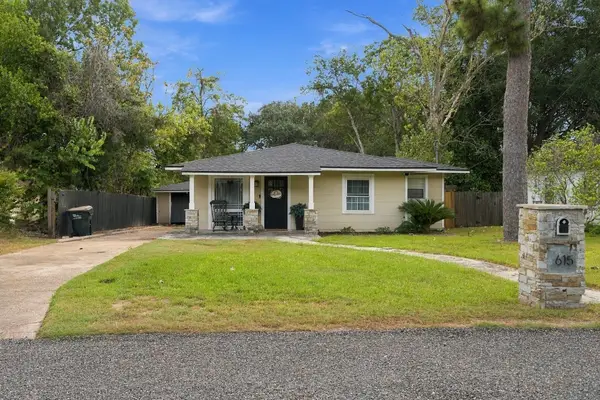 1615 Front Street, Columbus, TX 78934