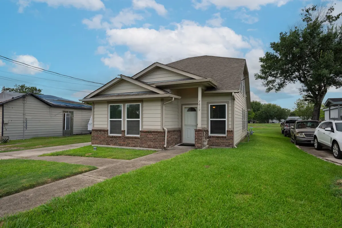 7619 Richards Street, Baytown, TX 77521 - #1