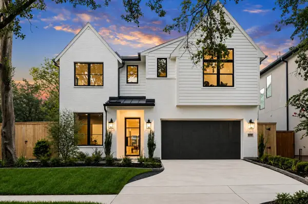 2250 Bartlett Street, Houston, TX 77098