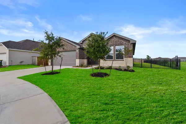 125 Knight Bayou Trail, Dayton, TX 77535