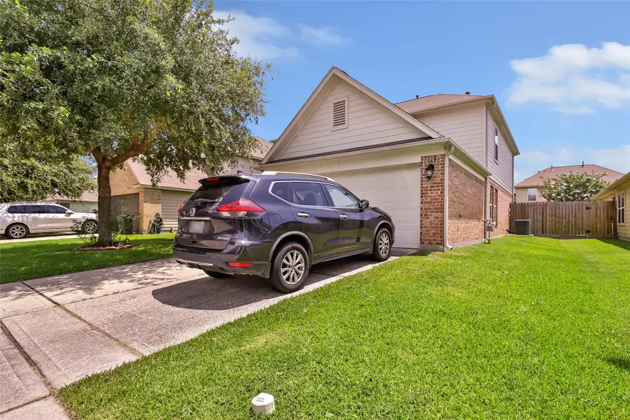 8010 Pickling Lane, Baytown, TX 77521 - #3