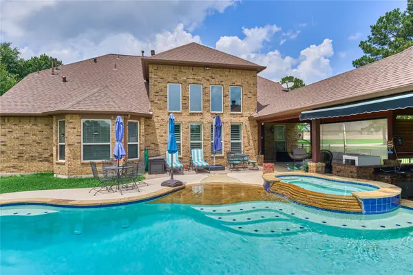 19089 Grandview Point, Montgomery, TX 77356