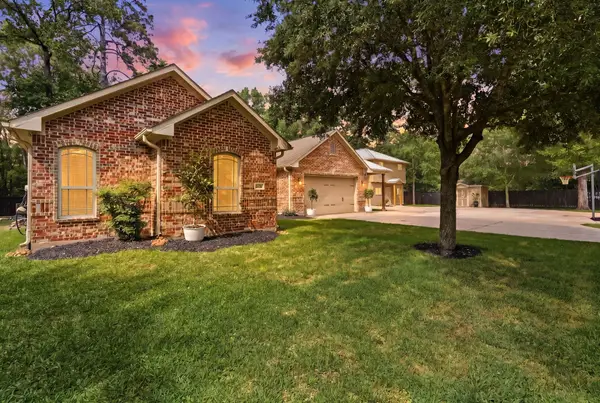 1680 Beech Drive, Conroe, TX 77385