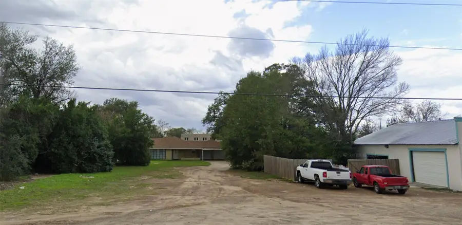 613, 615 & 617 N Highway 75, Willis, TX 77378 - Image #3