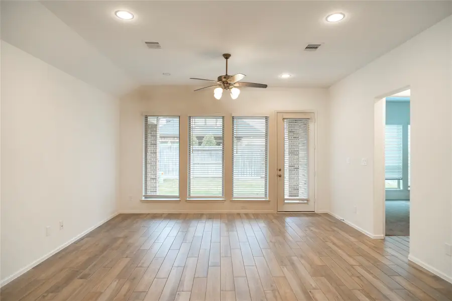 31410 Golden Cliffs Lane, Fulshear, TX 77441 - Image #3