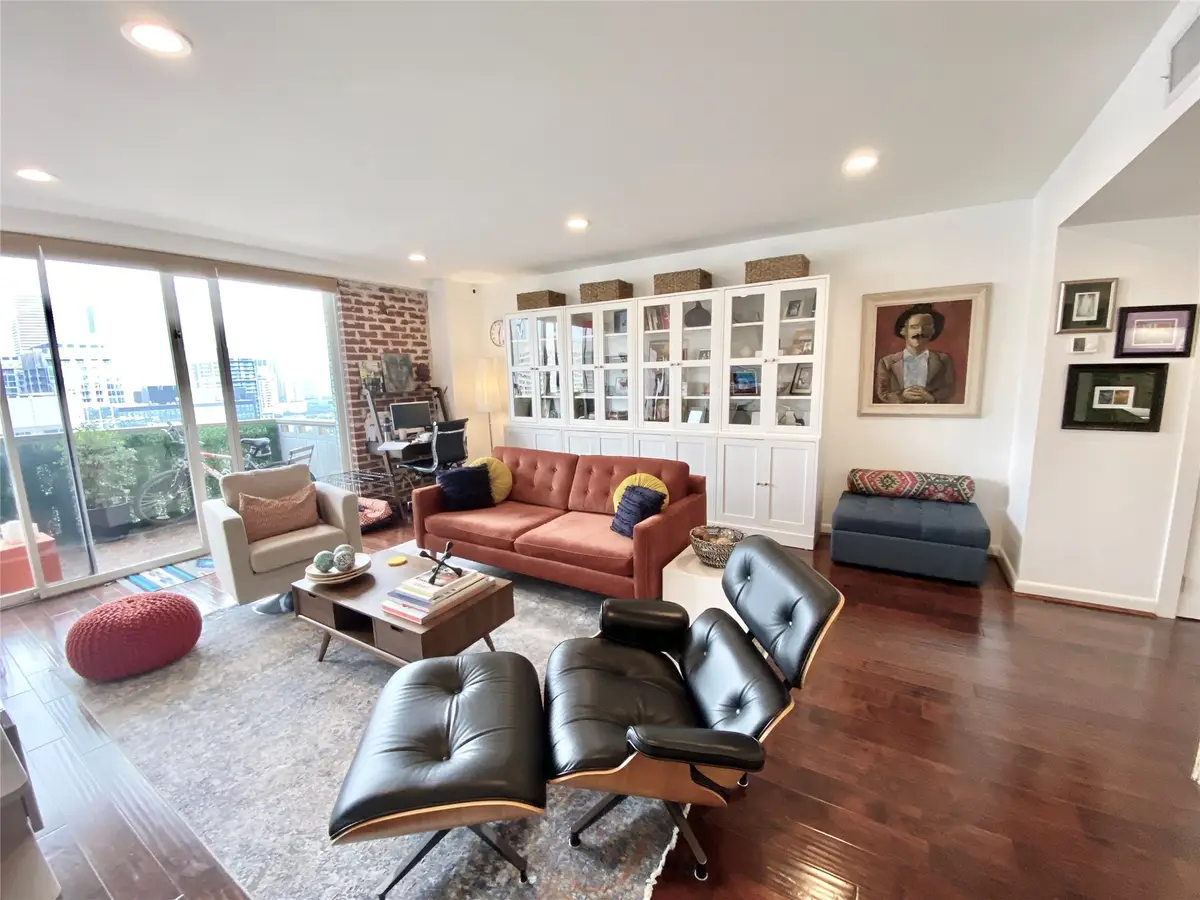 2016 Main Street #2105, Houston, TX 77002 - #1