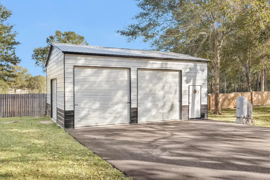 11715 Landrum Lane, Montgomery, TX 77356 - Image #2