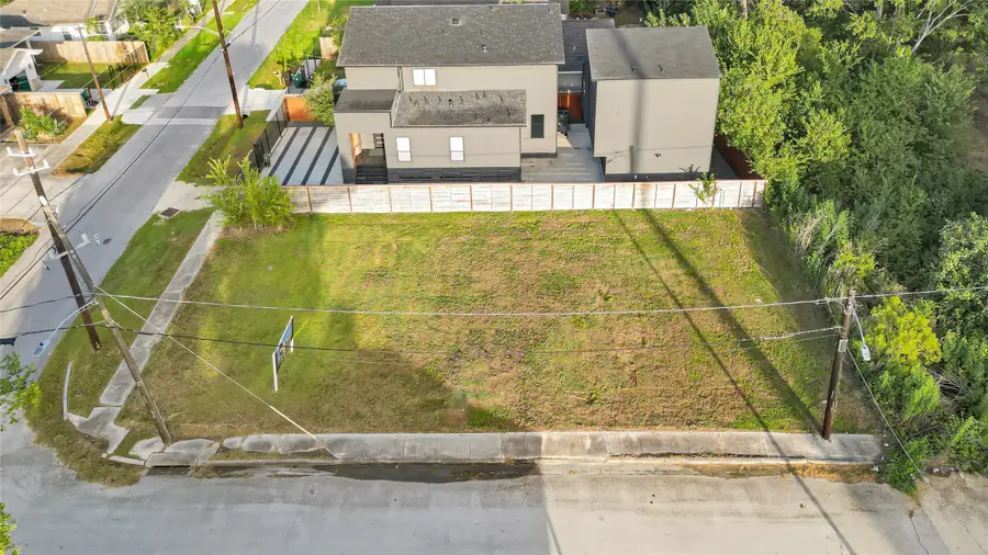 2118 Sampson Street, Houston, TX 77004 - #2