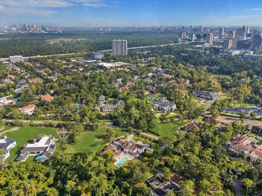 119 Carnarvon Drive, Houston, TX 77024 - #2