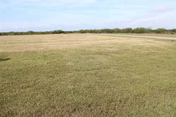 3316 Bay Ridge Drive, Palacios, TX 77465
