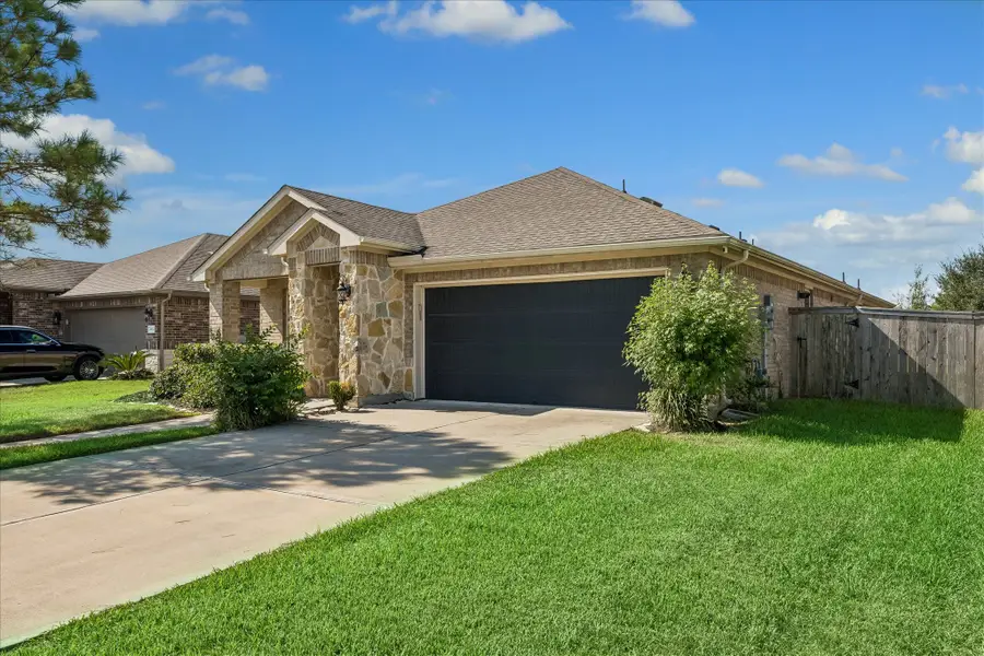 2636 Bellwick Canyon Court, Pearland, TX 77089 - #2