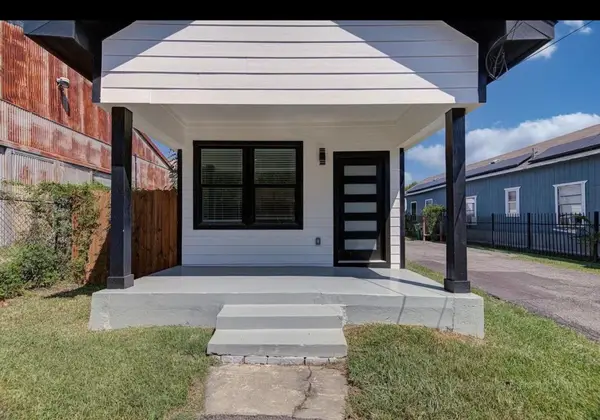 7001 1/2 Avenue P, Houston, TX 77011