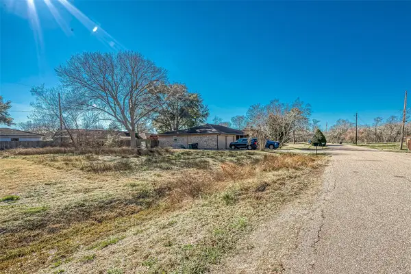 3406 Robinson Drive, Pearland, TX 77581