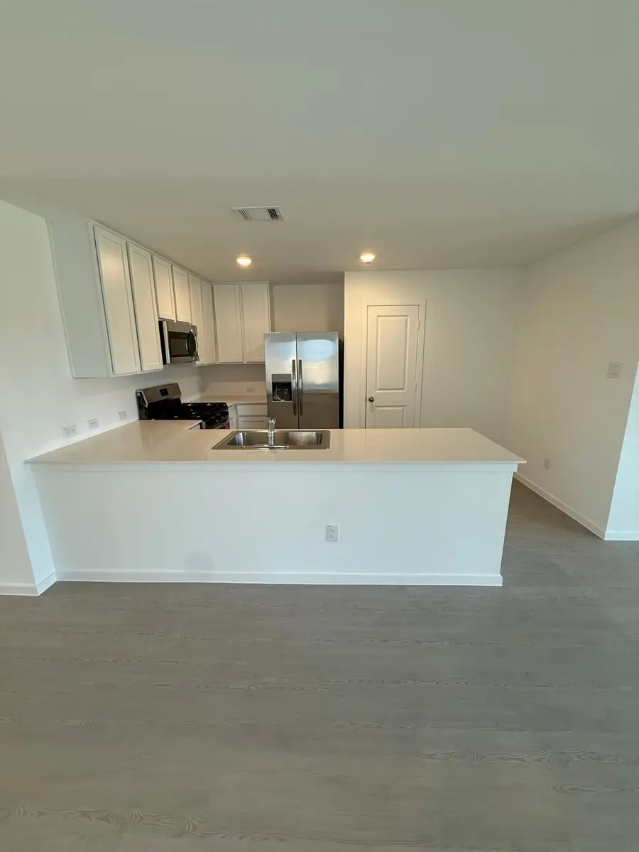 25604 Rose Creek Drive, Cleveland, TX 77328 - Image #3