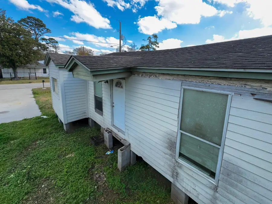 9401 Heatherside Street, Houston, TX 77016 - #2