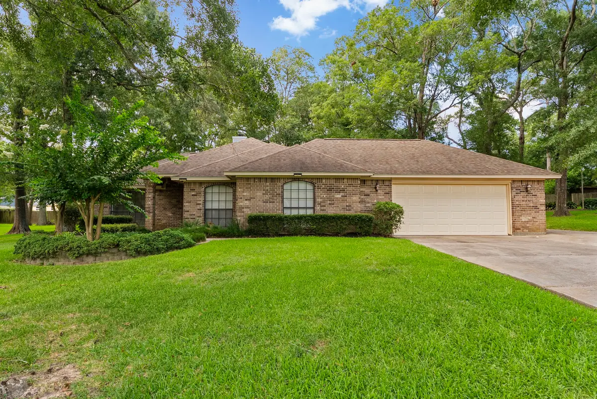 202 Sunset Boulevard, Conroe, TX 77303 - #1