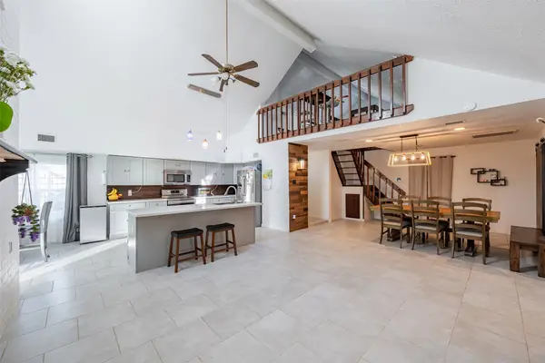 2111 Gray Falls Drive, Houston, TX 77077