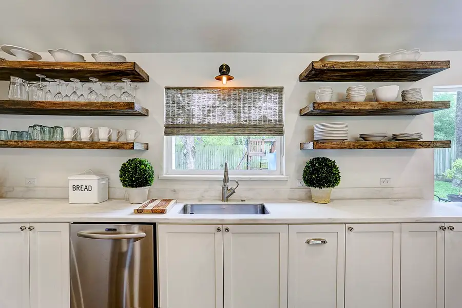 5326 Windswept Lane, Houston, TX 77056 - Image #2