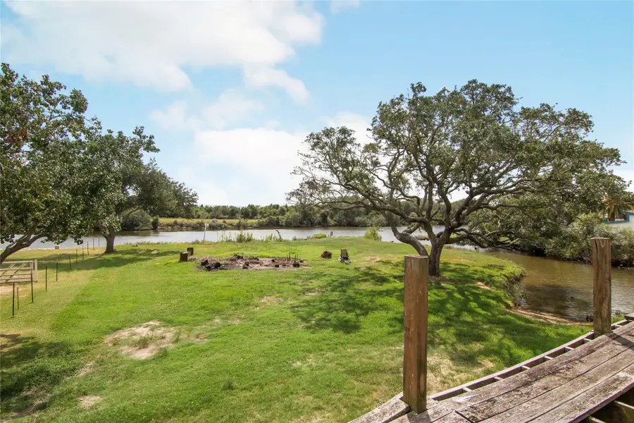 318 Dehart Street, Liverpool, TX 77577 - #3