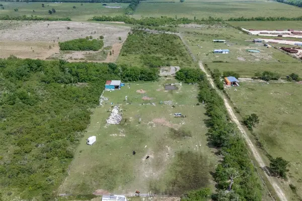 552 Fm 1909, Liberty, TX 77575