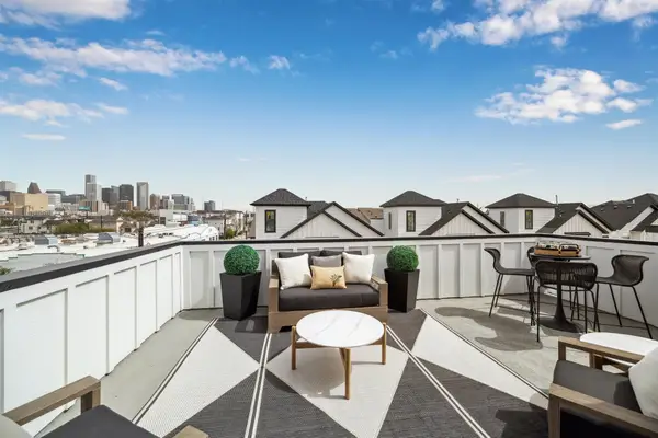 2212 Dennis Street, Houston, TX 77004