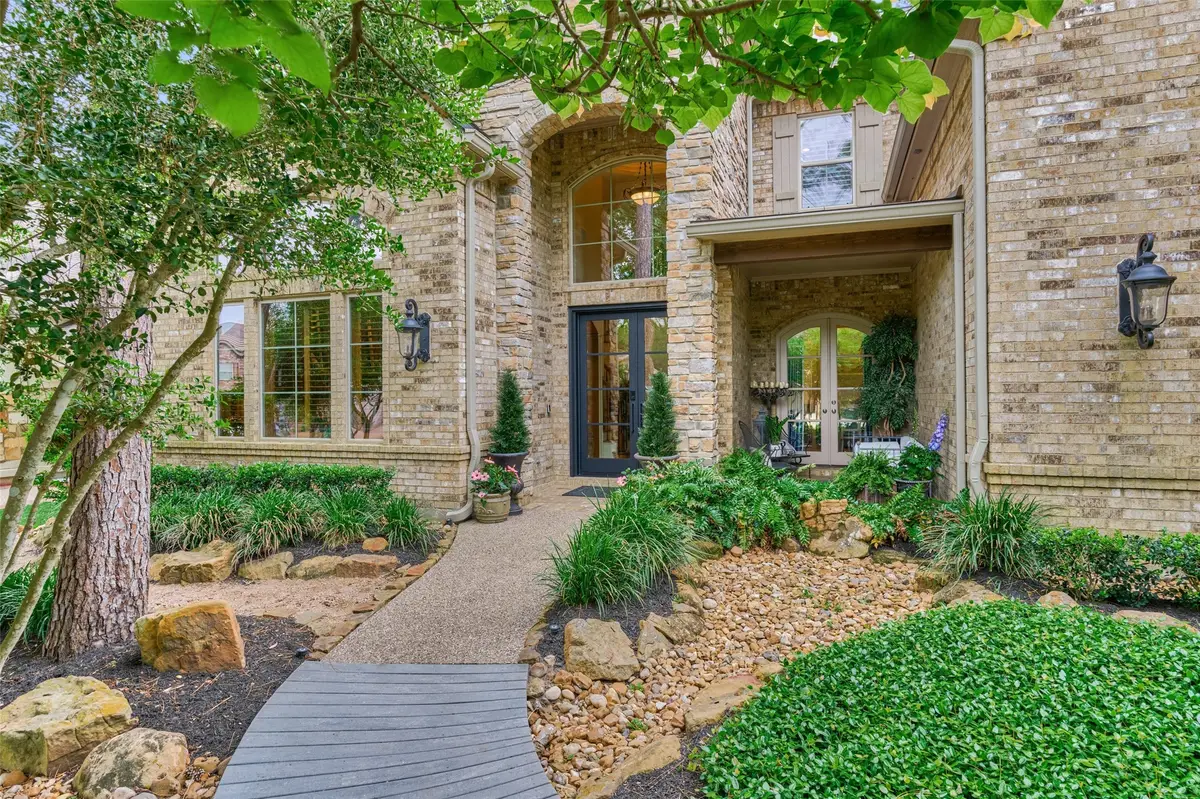 27 Knightsgate Circle, The Woodlands, TX 77382 - #1
