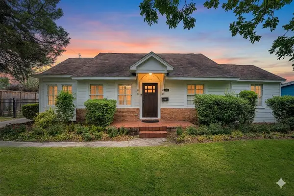 3110 Randall Street, Houston, TX 77018