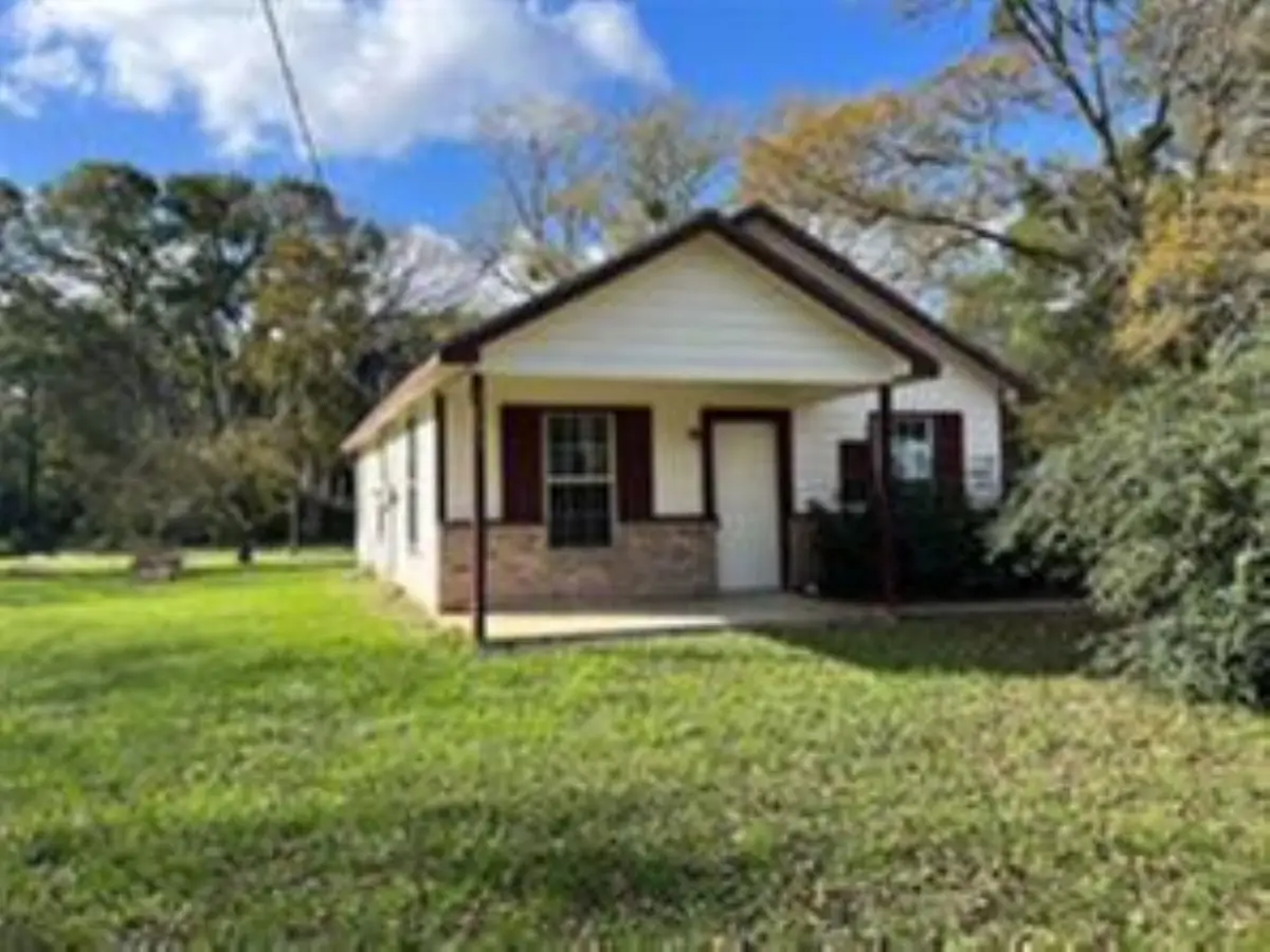 1131 W Front Street, Sealy, TX 77474 - #1