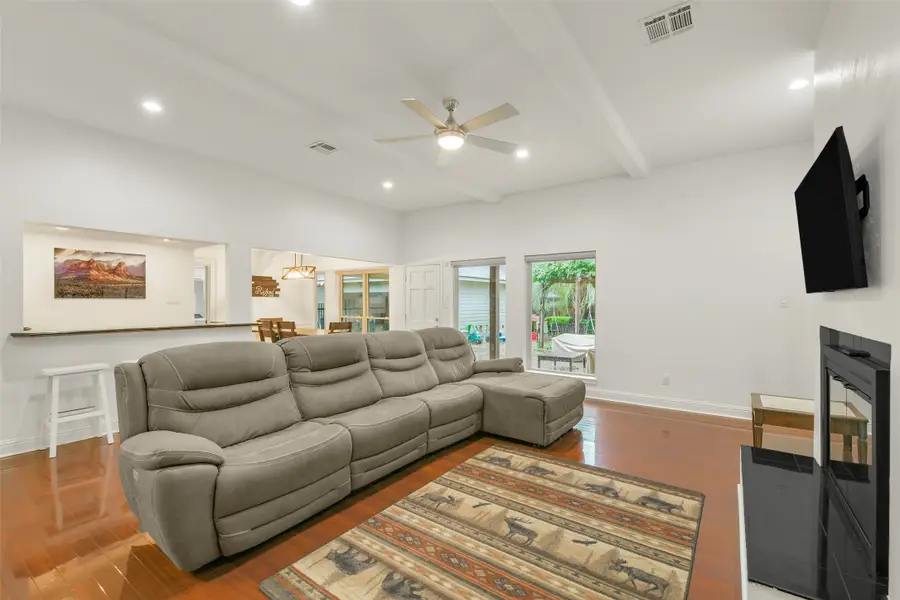 2810 Woodland Ridge Drive, Kingwood, TX 77345 - #2
