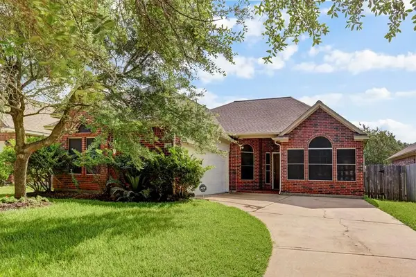 119 Lissa Lane, Sugar Land, TX 77479
